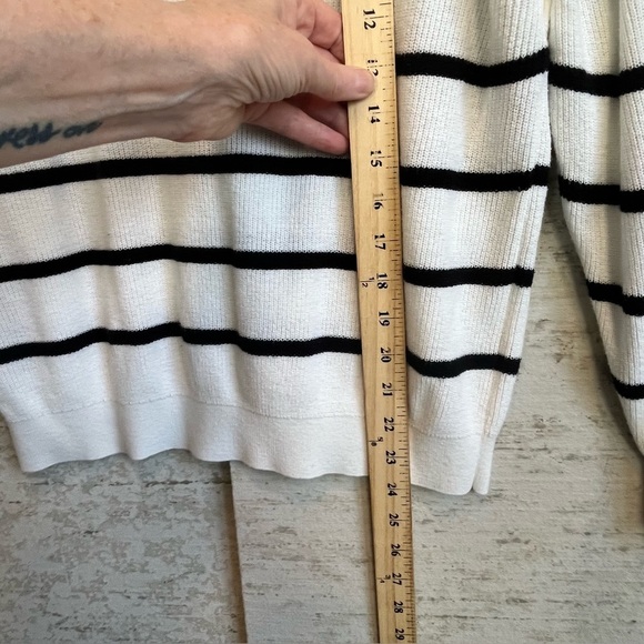 IKKS Women Striped Black and White Sweater Sz L Nautical Coastal Preppy Prep - Picture 14 of 16